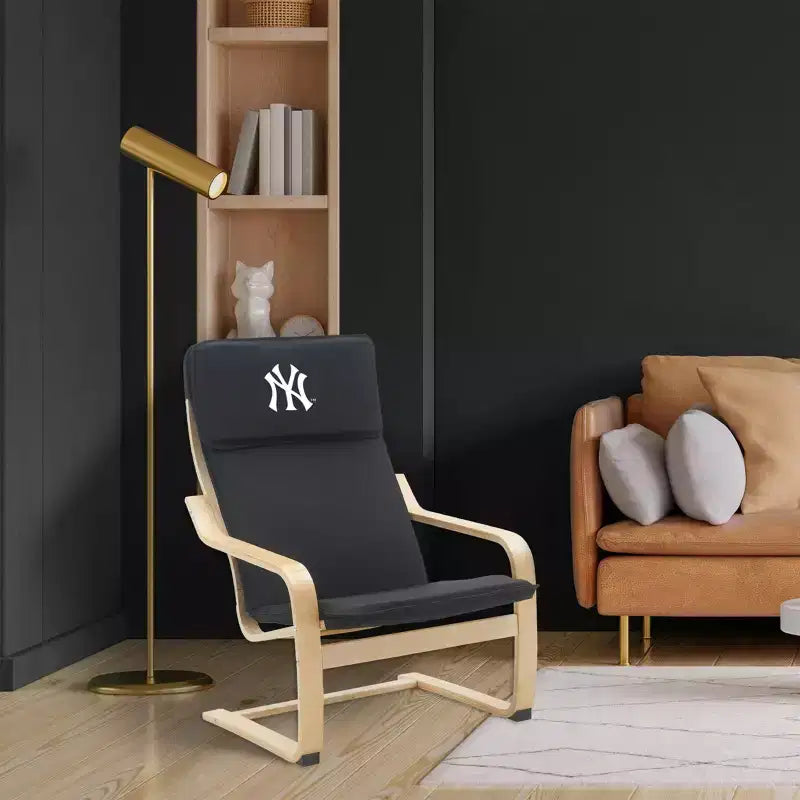 New York Yankees Officially Licensed Bentwood Accent Chair