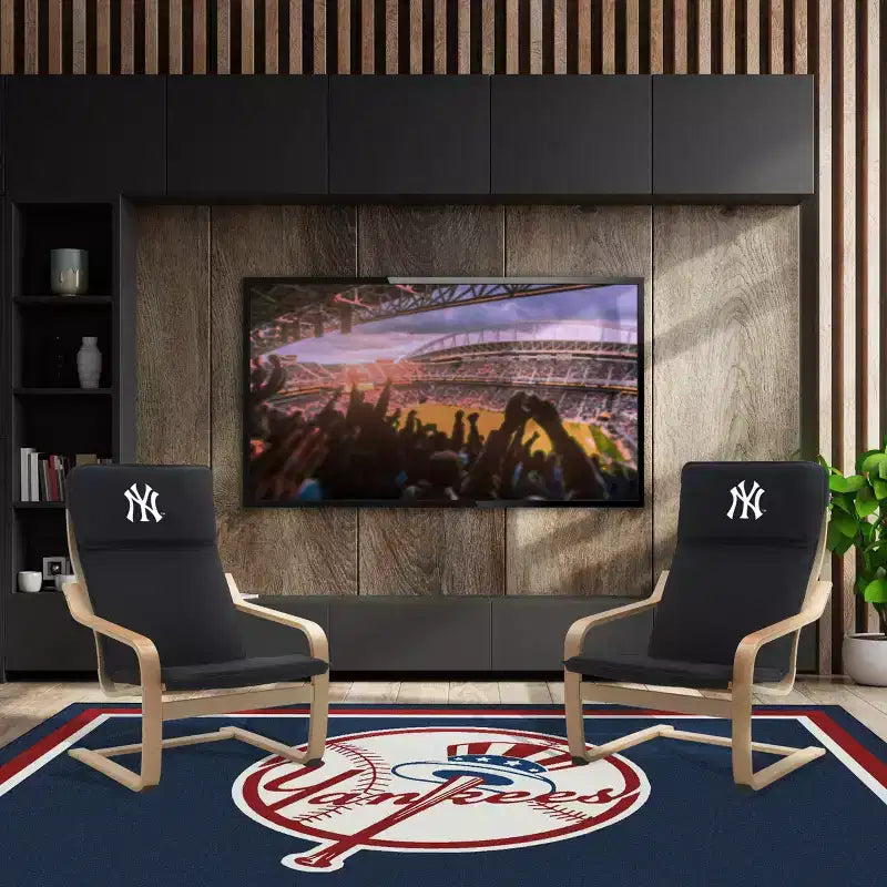 New York Yankees Officially Licensed Bentwood Accent Chair