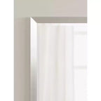 Miroir mural rectangulaire de salle de bain - Cadre en nickel brossé, 21,5"L x 27,5"H